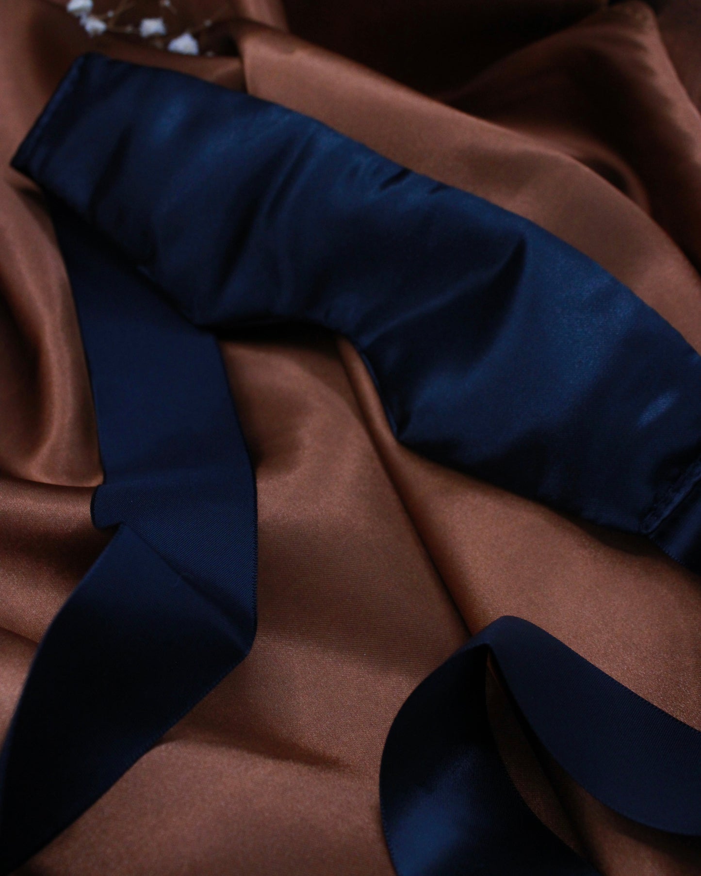 MASQUE SATIN